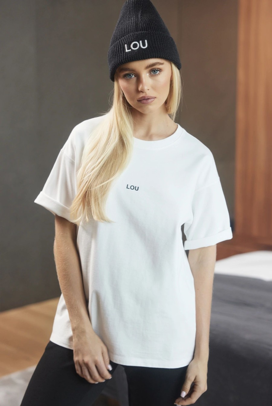 Lou Women's Fashion Madison - Classic Ecru T-Shirt With Black Logos Online