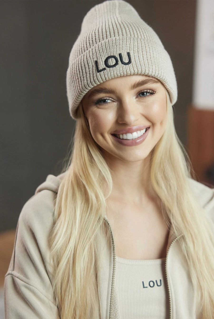 Lou Women's Fashion Beige Winter Beanie With Lou Logo Clearance